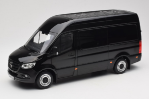 Mercedes Sprinter Sort Norev 1:18 183041 Metal
