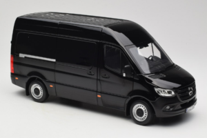 Mercedes Sprinter Sort Norev 1:18 183041 Metal — billede 6 af 8