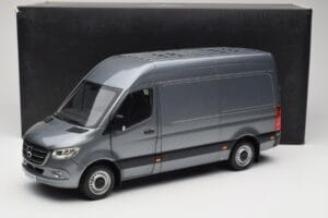 Mercedes Sprinter W907 Varevogn Selenite Grey Metallic Norev 1:18 B66004163 Metal — billede 8 af 8
