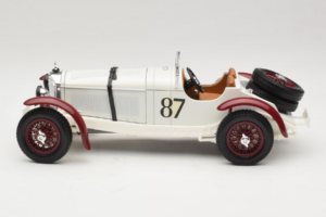 Mercedes SSKL #87 R. Caracciola Hvid 1931 Bburago 1:18 3002-P1 Metal — billede 3 af 6