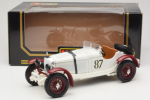 Mercedes SSKL #87 R. Caracciola Hvid 1931 Bburago 1:18 3002-P1 Metal — billede 6 af 6