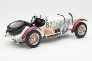Mercedes SSKL R. Caracciola / W. Sebastian Mille Miglia Winner 1931 CMC 1:18 M-055 Metal — billede 2 af 6