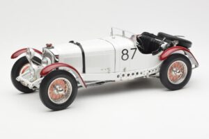 Mercedes SSKL R. Caracciola / W. Sebastian Mille Miglia Winner 1931 CMC 1:18 M-055 Metal