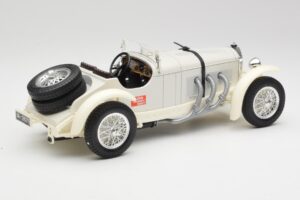 Mercedes SSKL Hvid & Creme Bburago 1:18 3002-M1 Metal — billede 2 af 6