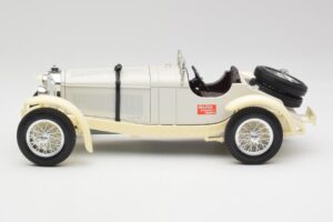 Mercedes SSKL Hvid & Creme Bburago 1:18 3002-M1 Metal — billede 3 af 6