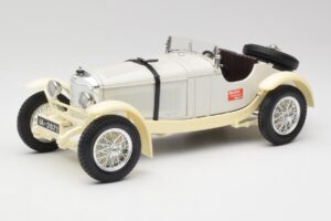 Mercedes SSKL Hvid & Creme Bburago 1:18 3002-M1 Metal