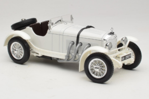 Mercedes SSKL Hvid 1931 Bburago 1:18 3002-M2 Metal — billede 4 af 6