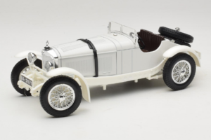 Mercedes SSKL Hvid 1931 Bburago 1:18 3002-M2 Metal