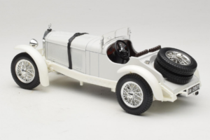 Mercedes SSKL Hvid 1931 Bburago 1:18 3002-M2 Metal — billede 5 af 6