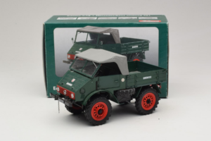 Mercedes Unimog 401 Grøn Schuco 1:18 135 Metal — billede 8 af 8