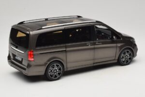 Mercedes V-Class W447 AMG Line Indium Grey Norev 1:18 183873 Metal — billede 3 af 8