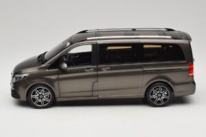 Mercedes V-Class W447 AMG Line Indium Grey Norev 1:18 183873 Metal — billede 4 af 8