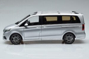 Mercedes V-Class V260 AMG Line Sølv Norev 1:18 183871 Metal — billede 5 af 10