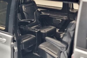 Mercedes V-Class V260 AMG Line Sølv Norev 1:18 183871 Metal — billede 9 af 10