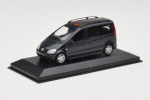 Mercedes Vaneo Mørkeblå Minichamps 1:43 400031200 Metal — billede 2 af 4