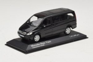 Mercedes Viano Sort Minichamps 1:43 400032210 Metal — billede 2 af 4