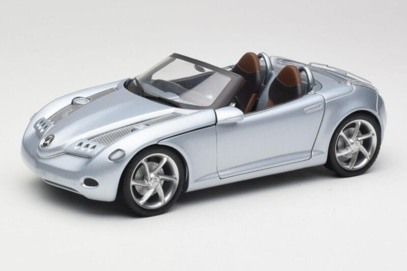 Mercedes Vision SLA Sølv Gate 1:18 B66962114 Metal