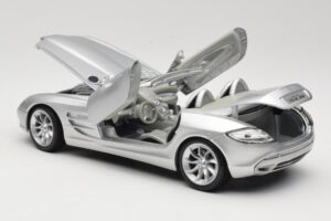 Mercedes Vision SLR Roadster Sølv Maisto 1:18 B66962107 Metal — billede 5 af 8