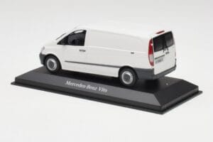 Mercedes Vito Arctic Hvid Minichamps 1:43 B66960524 Metal — billede 3 af 4