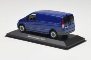 Mercedes Vito Atlantis Blå Minichamps 1:43 B66960525 Metal — billede 3 af 4