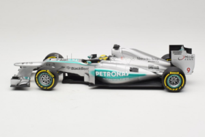 Mercedes W04 #9 N. Rosberg Mercedes AMG Petronas Showcar 2013 Minichamps 1:18 110130079 Metal — billede 3 af 7