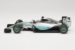 Mercedes W06 #44 L. Hamilton Mercedes AMG Petronas United States Grand Prix Winner World Champion 2015 Minichamps 1:18 110150 — billede 3 af 7