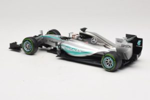 Mercedes W06 #44 L. Hamilton Mercedes AMG Petronas United States Grand Prix Winner World Champion 2015 Minichamps 1:18 110150 — billede 5 af 7