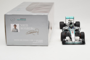 Mercedes W06 #6 N. Rosberg Mercedes AMG Petronas Japanese Grand Prix 2015 Minichamps 1:18 110150206 Metal — billede 6 af 7