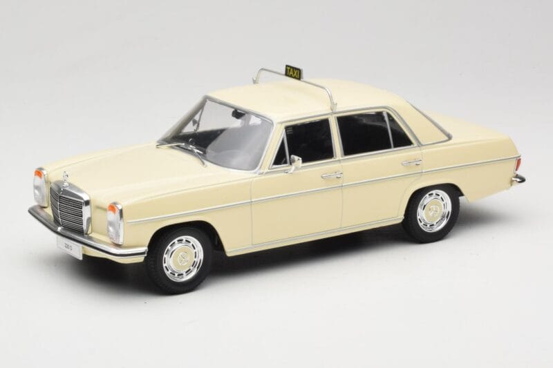 Mercedes W115 Beige Taxi MCG 1:18 MCG18055 Metal
