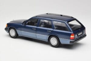 Mercedes 300D W124 T-Modell Nautical Blå Norev 1:18 183962 Metal — billede 7 af 8