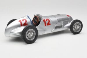 Mercedes W125 #12 R. Caracciola Grand Prix 1937 CMC 1:18 M-052 Metal — billede 2 af 6