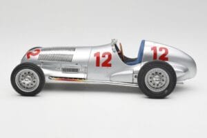 Mercedes W125 #12 R. Caracciola Grand Prix 1937 CMC 1:18 M-052 Metal — billede 3 af 6