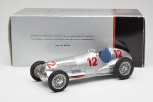 Mercedes W125 #12 R. Caracciola Grand Prix 1937 CMC 1:18 M-052 Metal — billede 6 af 6