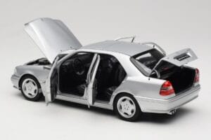 Mercedes C36 AMG W202 Silver Metallic Norev 1:18 183380 Metal — billede 5 af 8