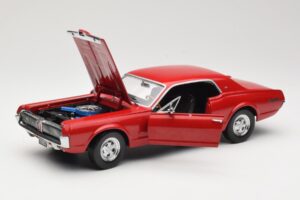 Mercury Cougar XR-7 Rød Sun Star 1:18 1541 Metal — billede 2 af 8