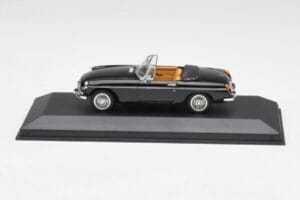 MGB Cabriolet Sort Minichamps 1:43 430131030 Metal
