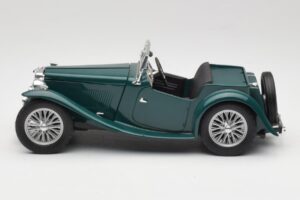 MG TC Midget Shires Green Road Legends 1:18 92468 Metal — billede 4 af 8