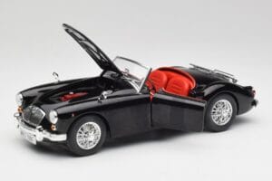 MGA English Roadster Sort Revell 1:18 84559091 Metal — billede 2 af 8