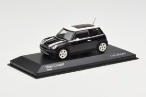 MINI Cooper R50 Sort Minichamps 1:43 431138101 Metal — billede 3 af 5