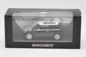 MINI Cooper R50 Sort Minichamps 1:43 431138101 Metal — billede 5 af 5