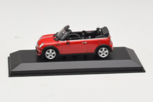 Mini Cooper R52 Cabriolet Rød Minichamps 1:43 431138230 Metal