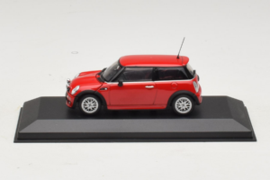 Mini Cooper One R50 Aero Rød Minichamps 1:43 431138272 Metal
