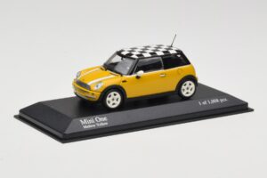 MINI One R50 Gul Minichamps 1:43 431138104 Metal — billede 4 af 5