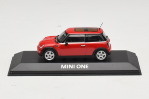 Mini Cooper Rød Minichamps 1:43 MINI010 Metal