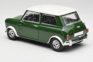 Mini Cooper S British Racing Grøn & Old English Hvid Solido 1:18 8021 Metal — billede 7 af 8
