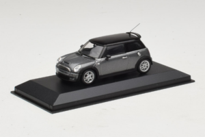 Mini Cooper S Grey Metallic Minichamps 1:43 80420148551-R1 Metal — billede 2 af 4