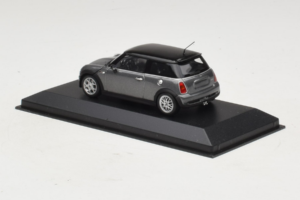 Mini Cooper S Grey Metallic Minichamps 1:43 80420148551-R1 Metal — billede 3 af 4