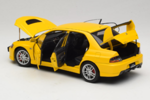 Mitsubishi Lancer Evolution IX GSR Gul AUTOart 1:18 77192 Metal — billede 5 af 8