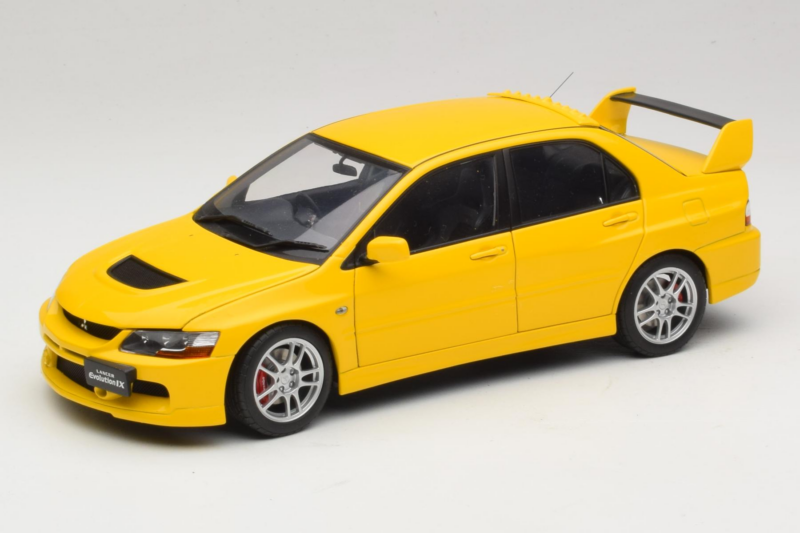 Mitsubishi Lancer Evolution IX GSR Gul AUTOart 1:18 77192 Metal