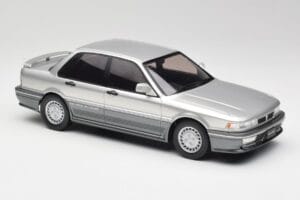 Mitsubishi Galant VR-4 Sølv IXO 1:18 18CMC191 Metal — billede 4 af 6